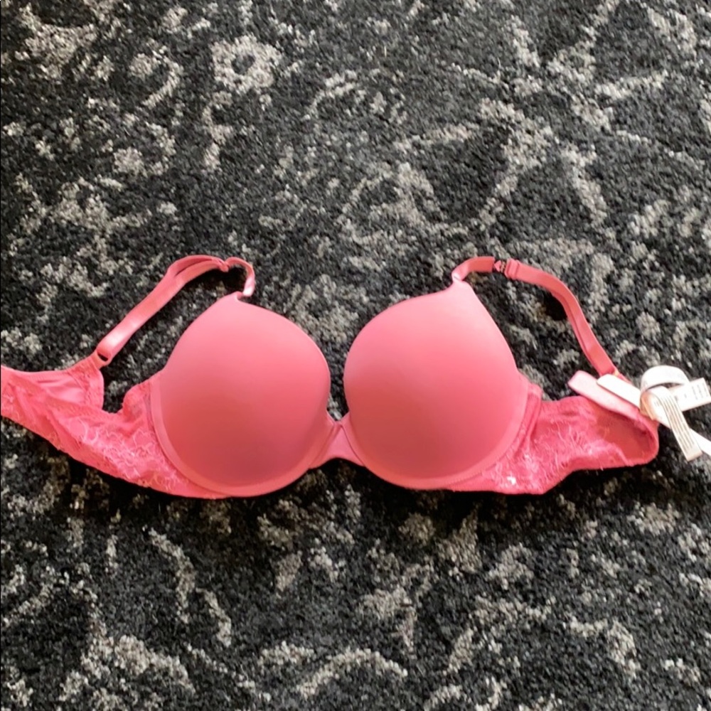 Victoria’s Secret t shirt full coverage bra